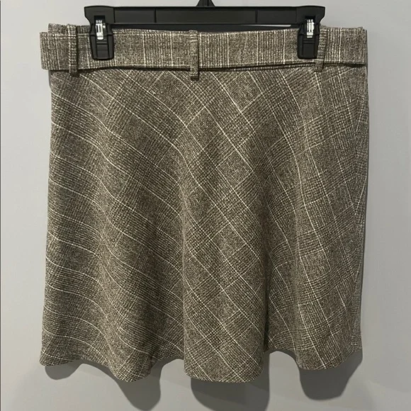 LOFT Plaid A-Line Skirt with Belt - Picture 4 of 10